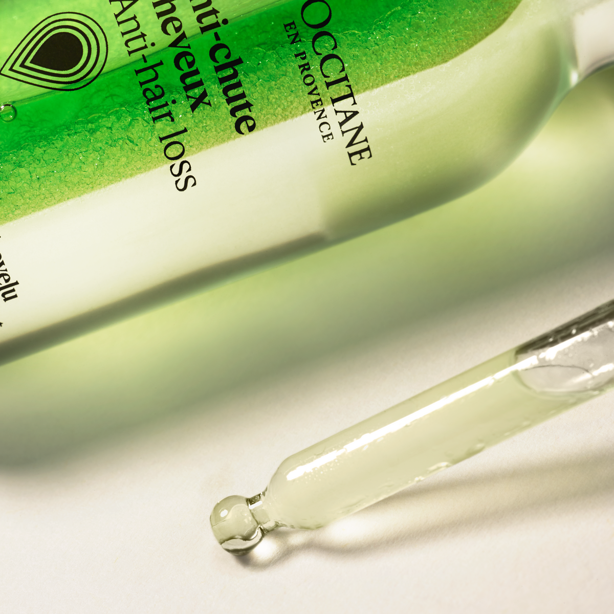 Serum przeciwko wypadaniu włosów Aromakologia