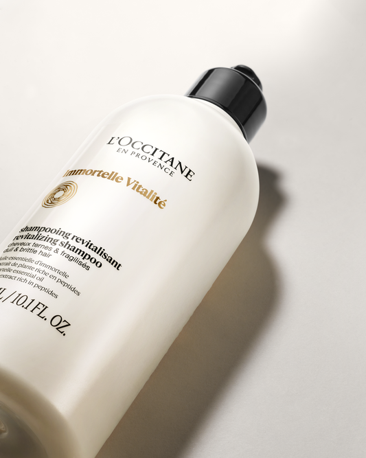 Rewitalizujący szampon do włosów Immortelle Vitalité