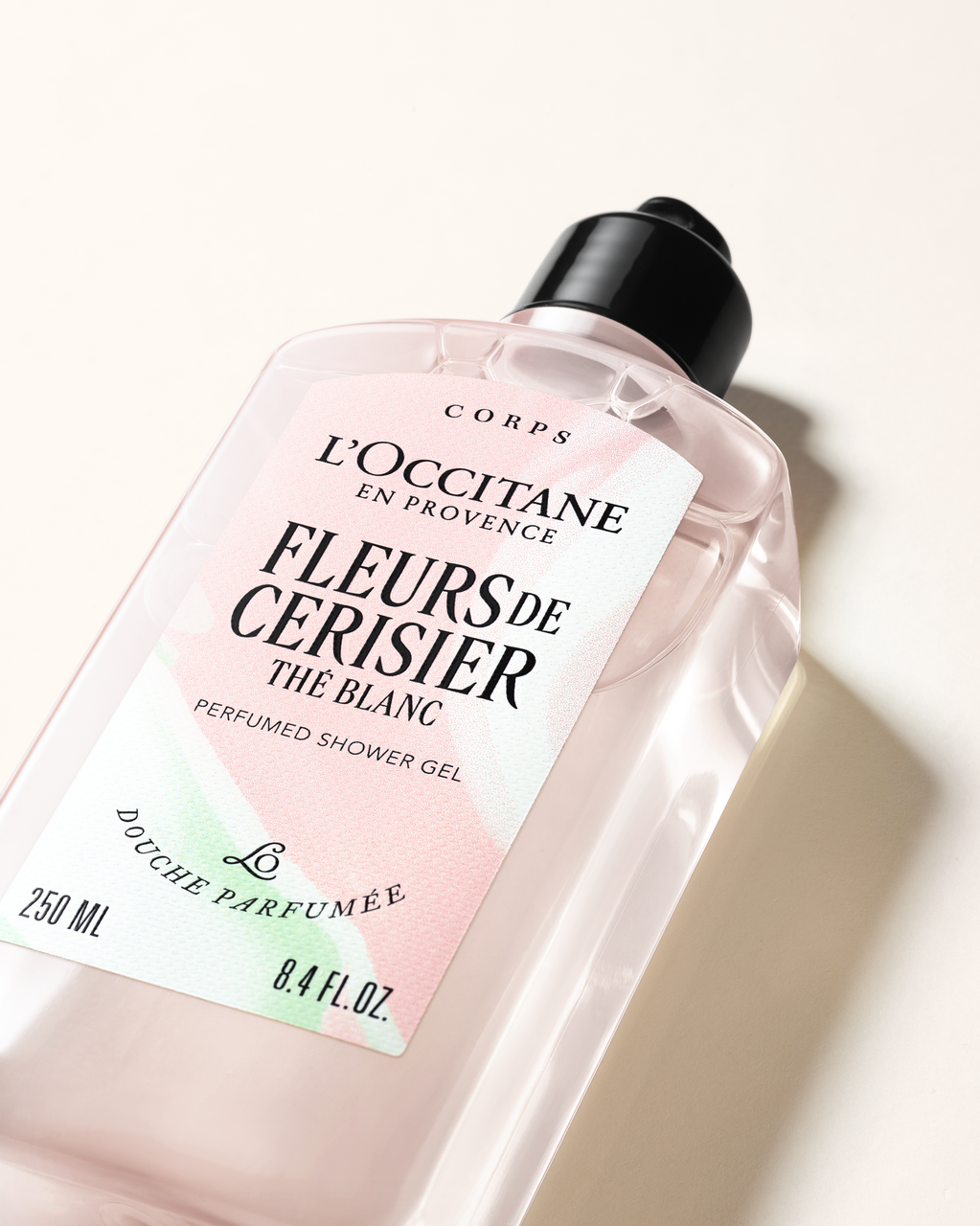 Fleurs de Cerisier Thé Blanc perfumed shower gel 
