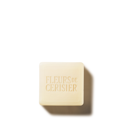 Mydło perfumowane Fleurs de cerisier (Kwiat Wiśni)